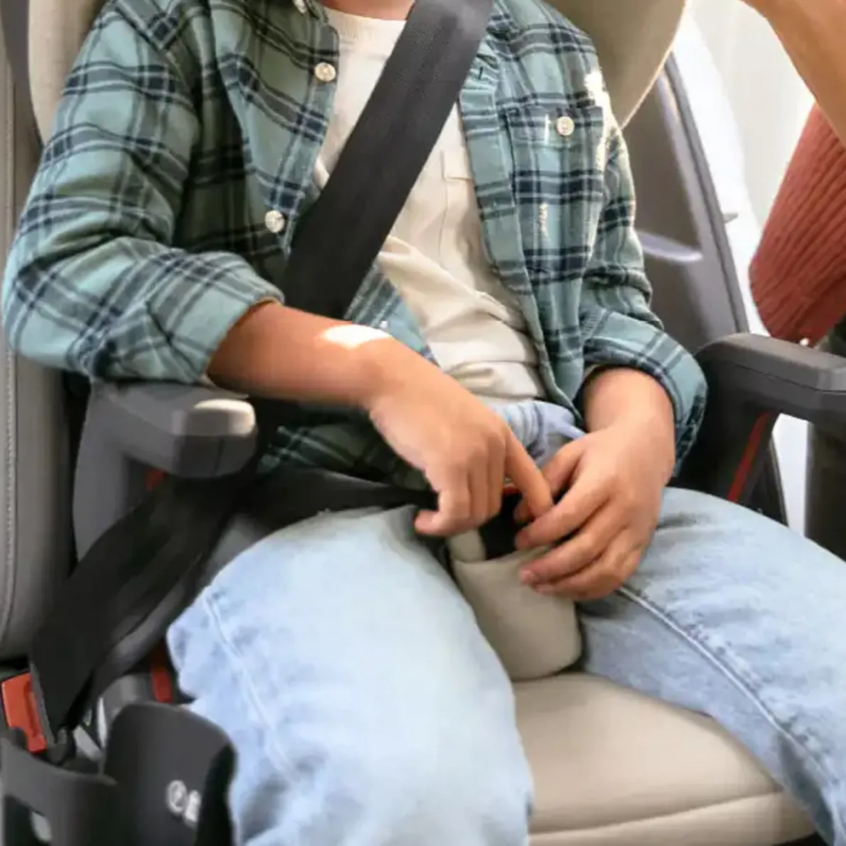 Alta V2 High Back Booster Seat