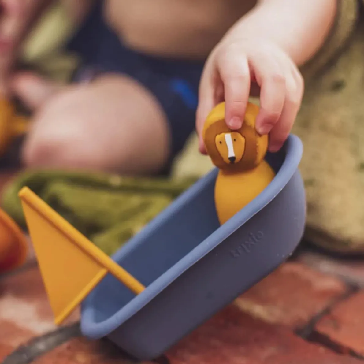 Bath Toy Sailboat