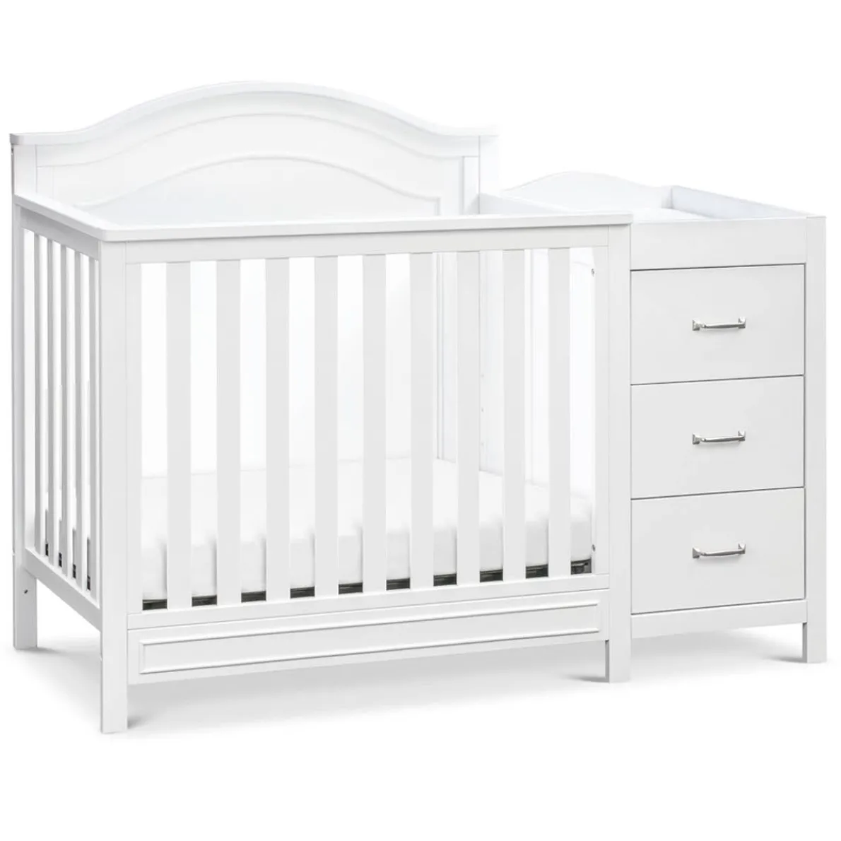 Charlie Mini Crib & Changer