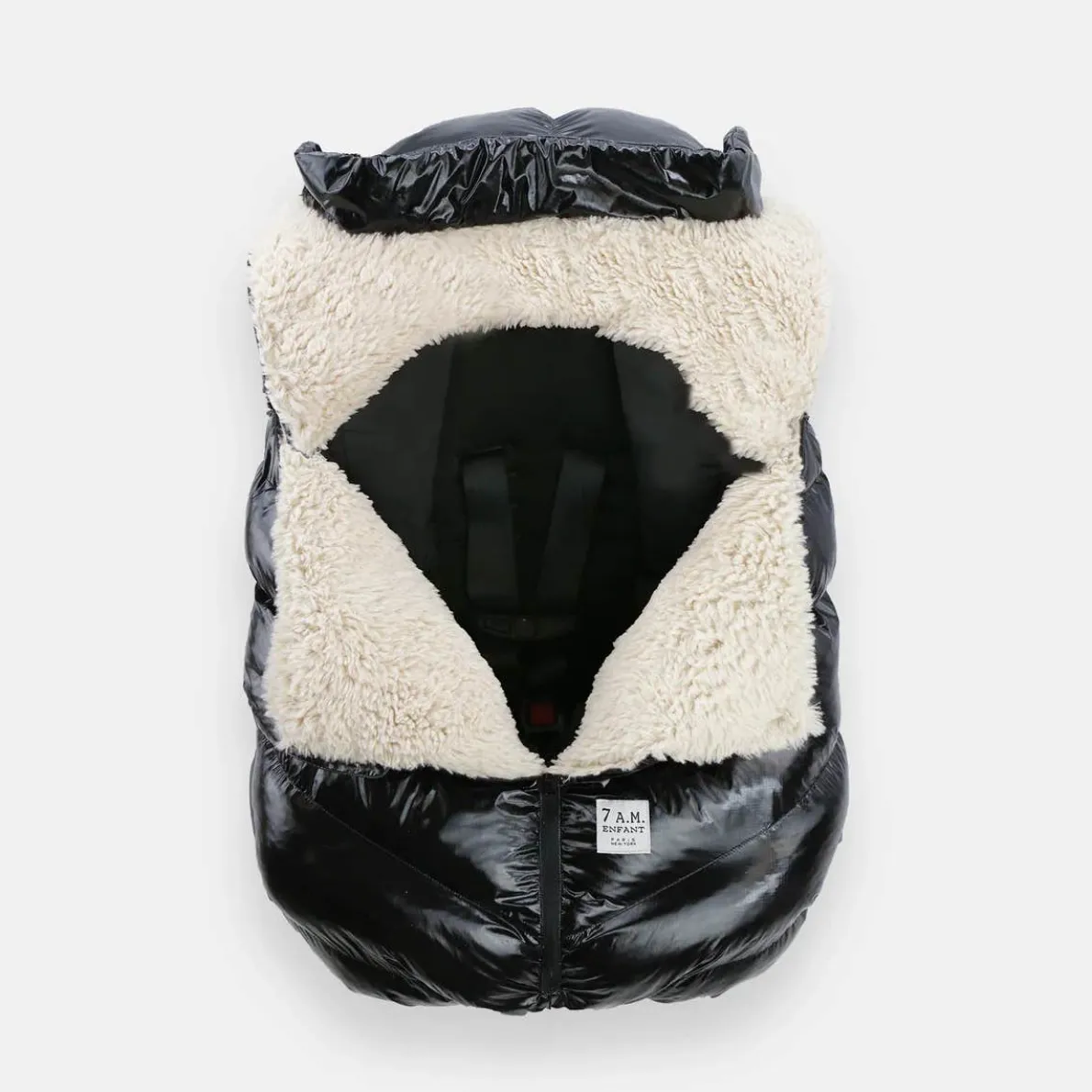 Cocoon (Black Polar)
