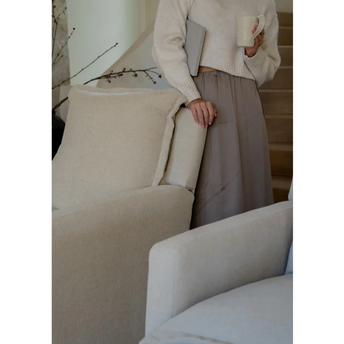 Flynn Swivel Glider with Power Recline Wood Base (Grade C)