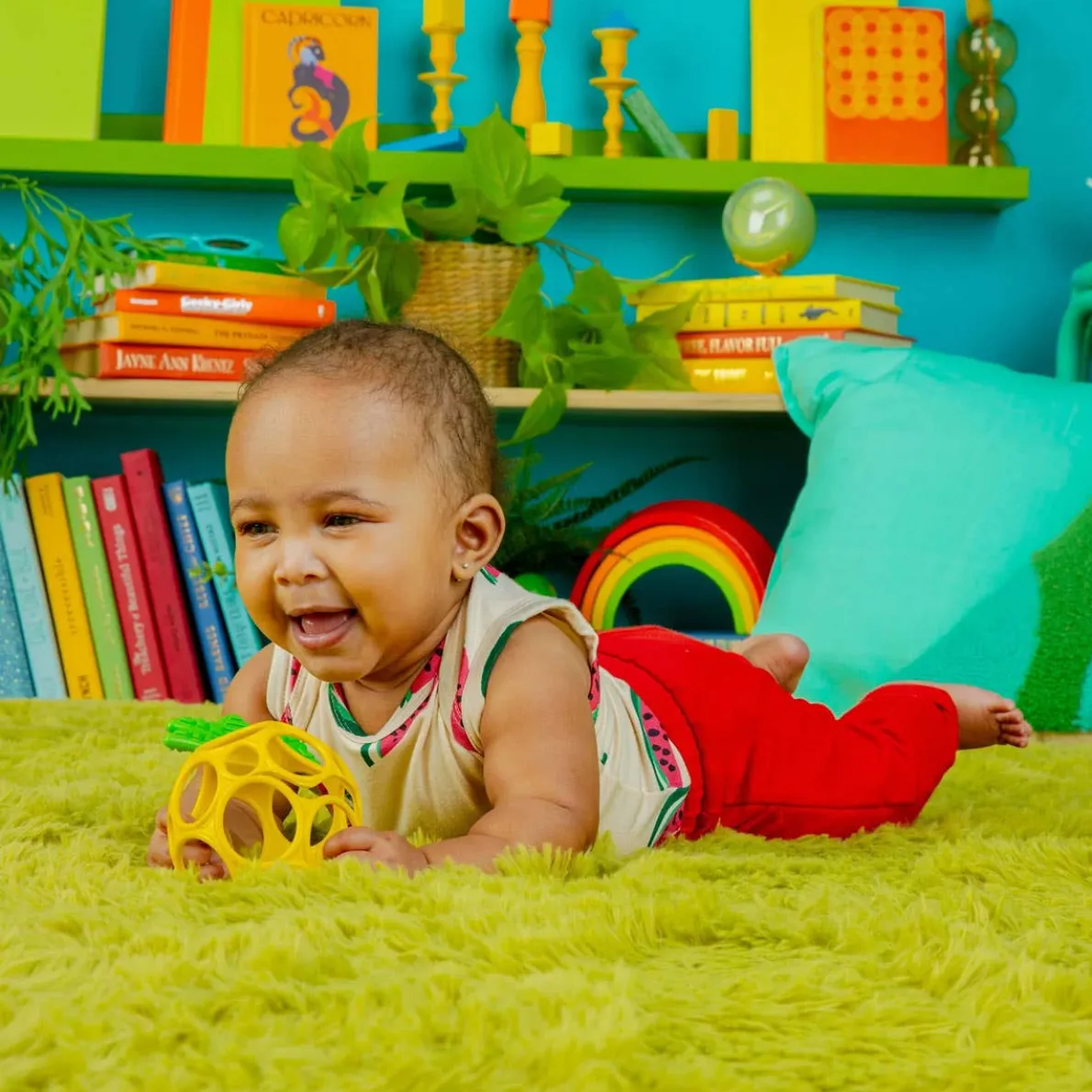 Hold My Own Easy Grasp Teether Toy