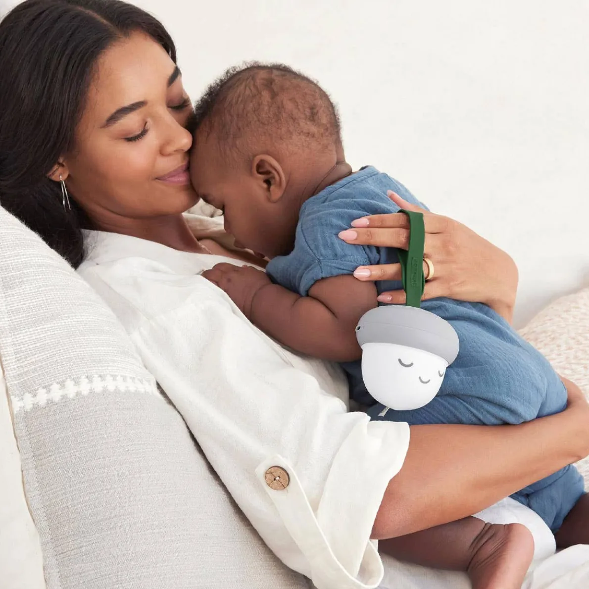 In A Nutshell Acorn Portable Night Light Soother