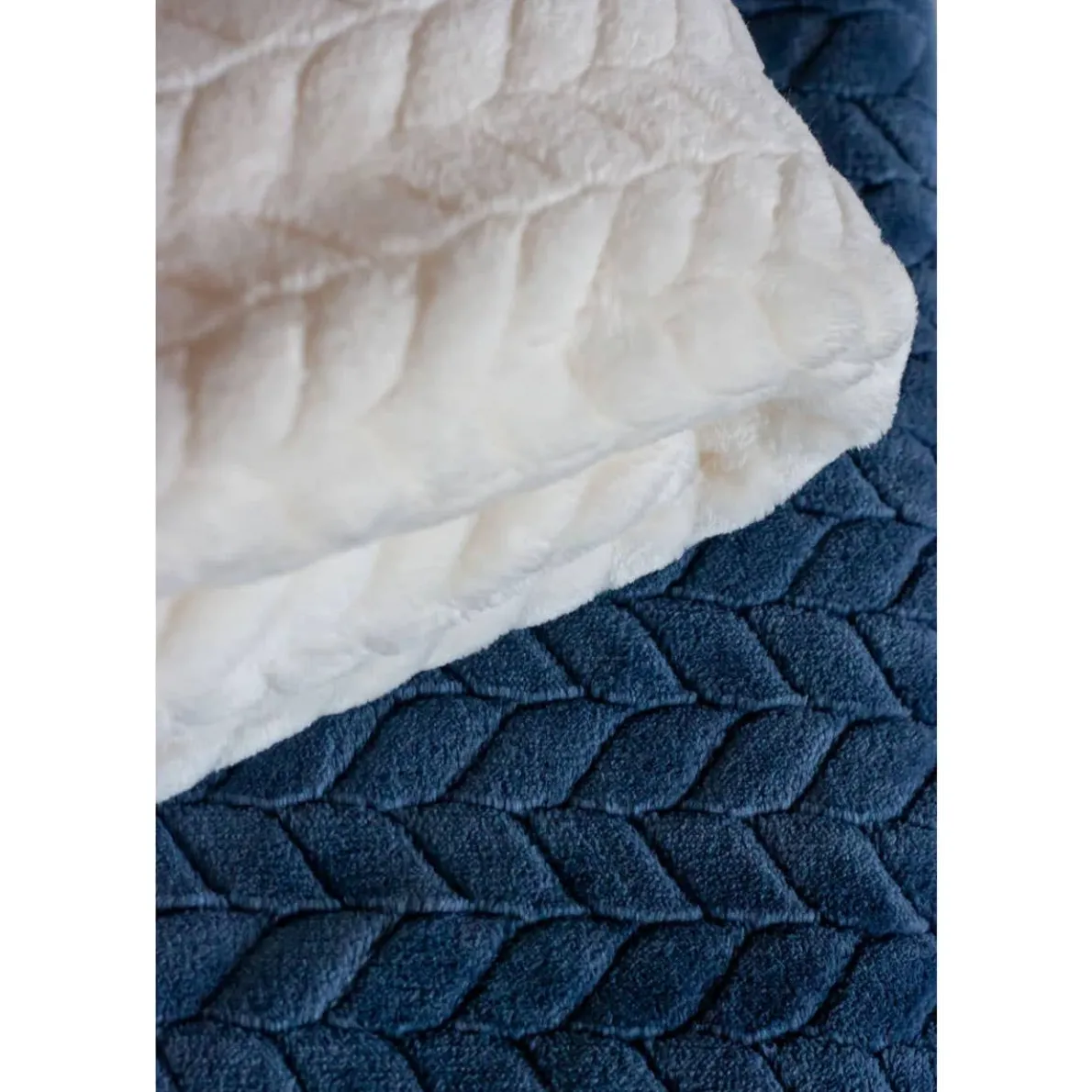 Jacquard Flannel Blanket