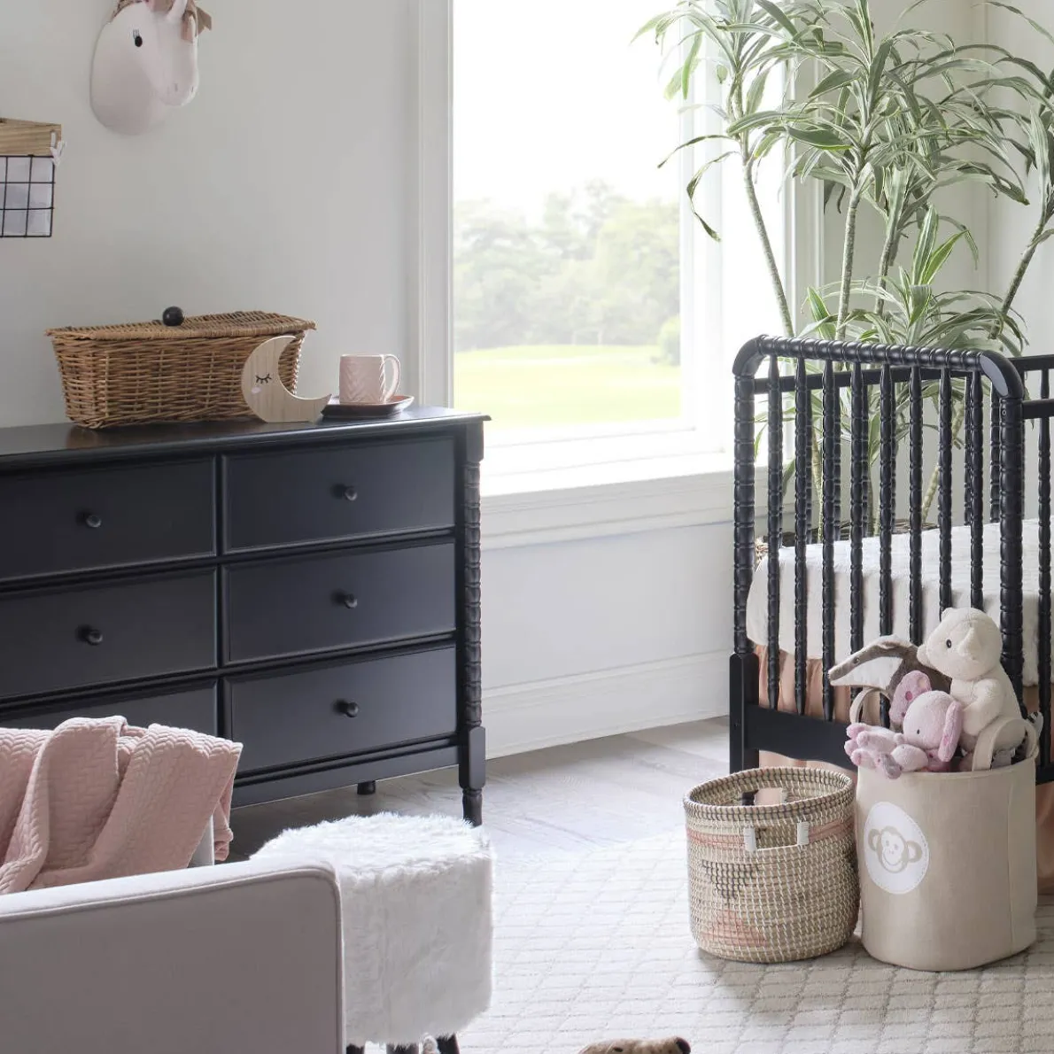 Jenny Lind 6 Drawer Dresser