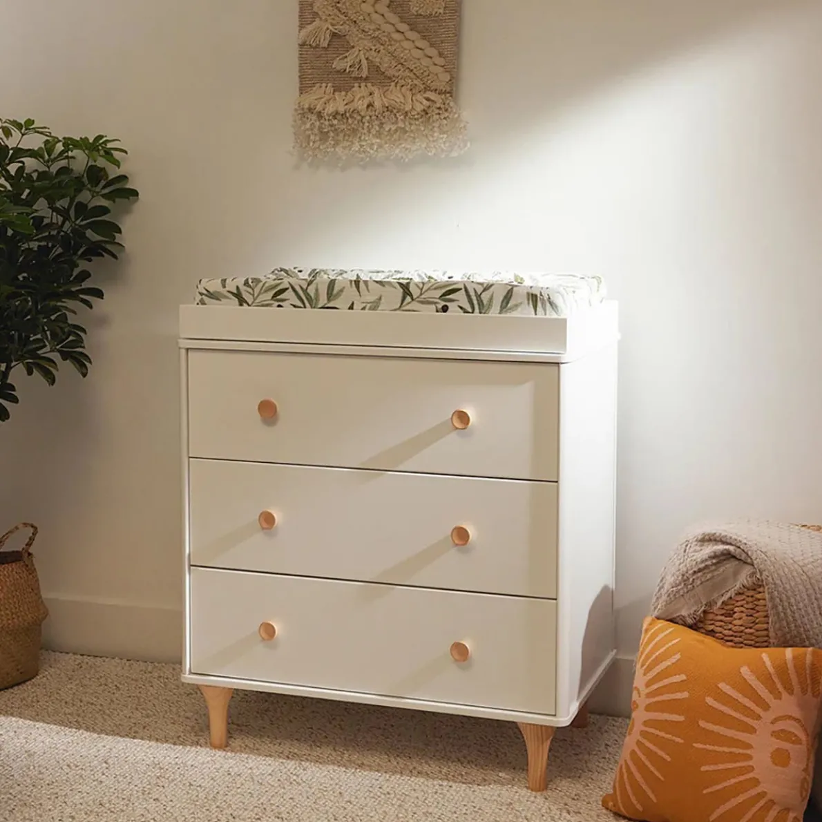 Lolly Dresser Changer