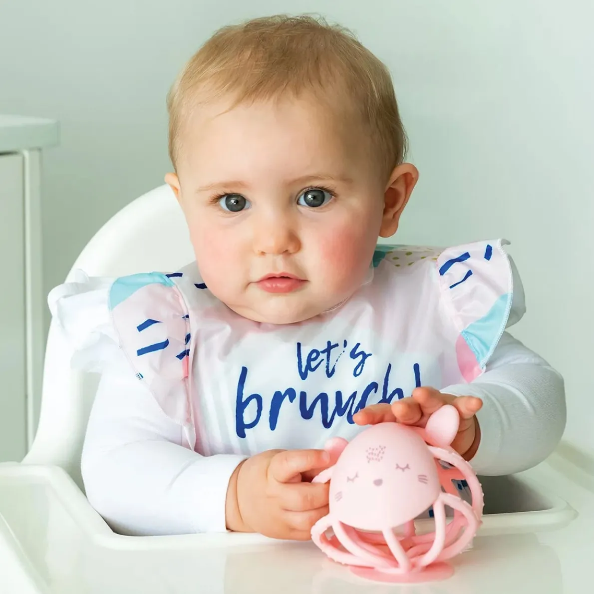 Mess-Proof Ruffle Easy Bib