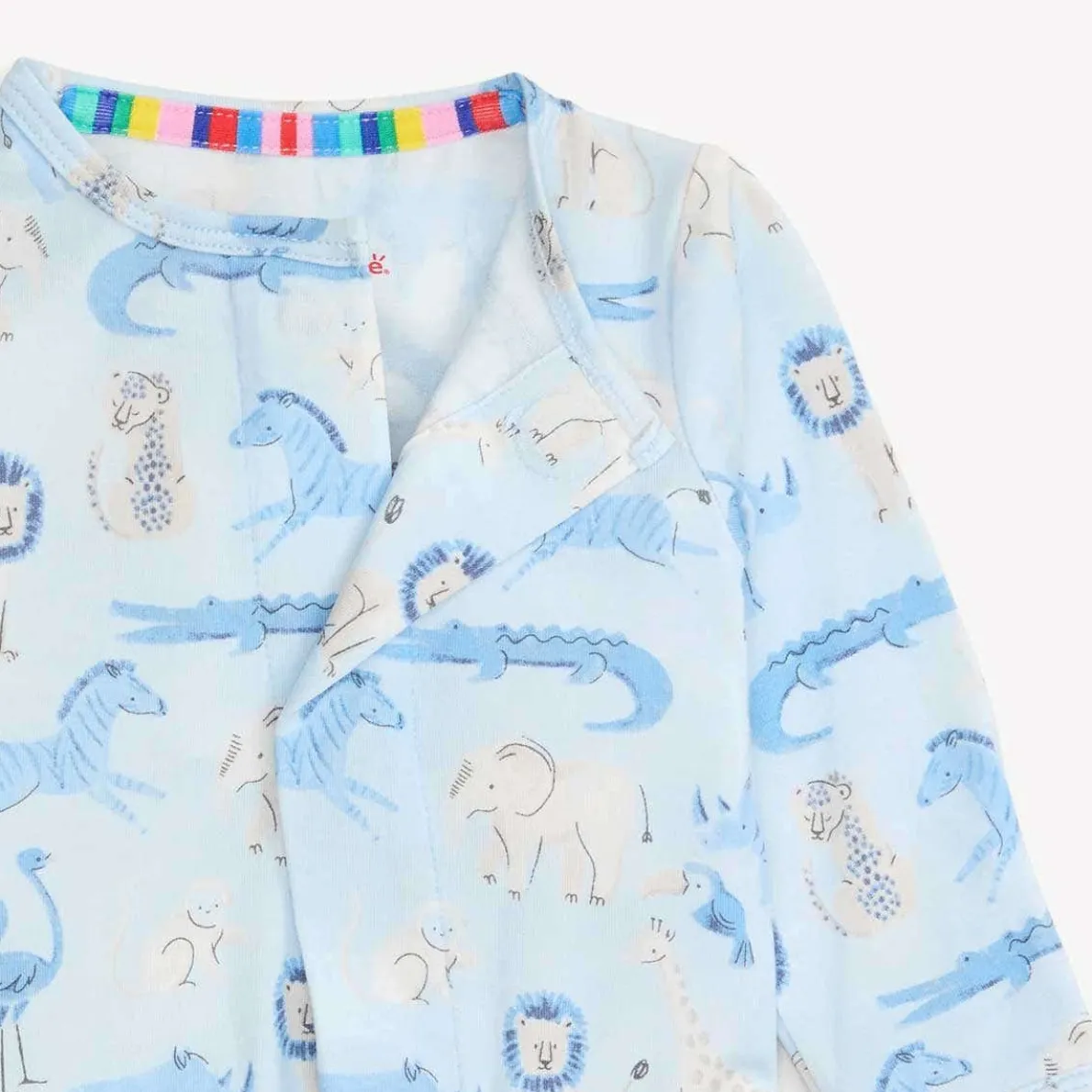 Modal Magnetic Footie