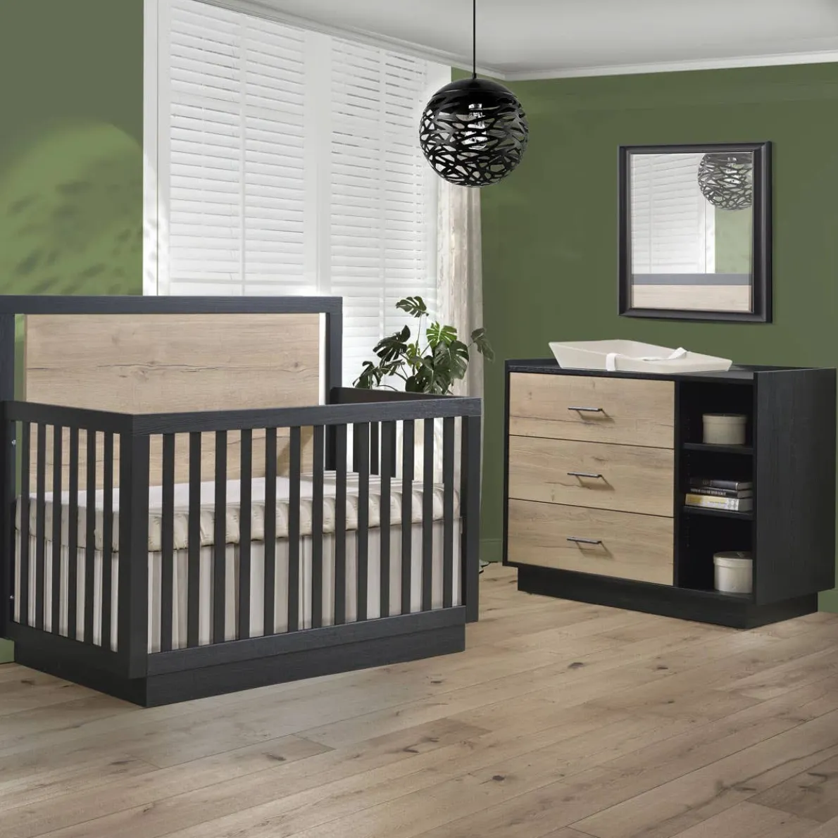 Tito Convertible Crib & Combo Drawer