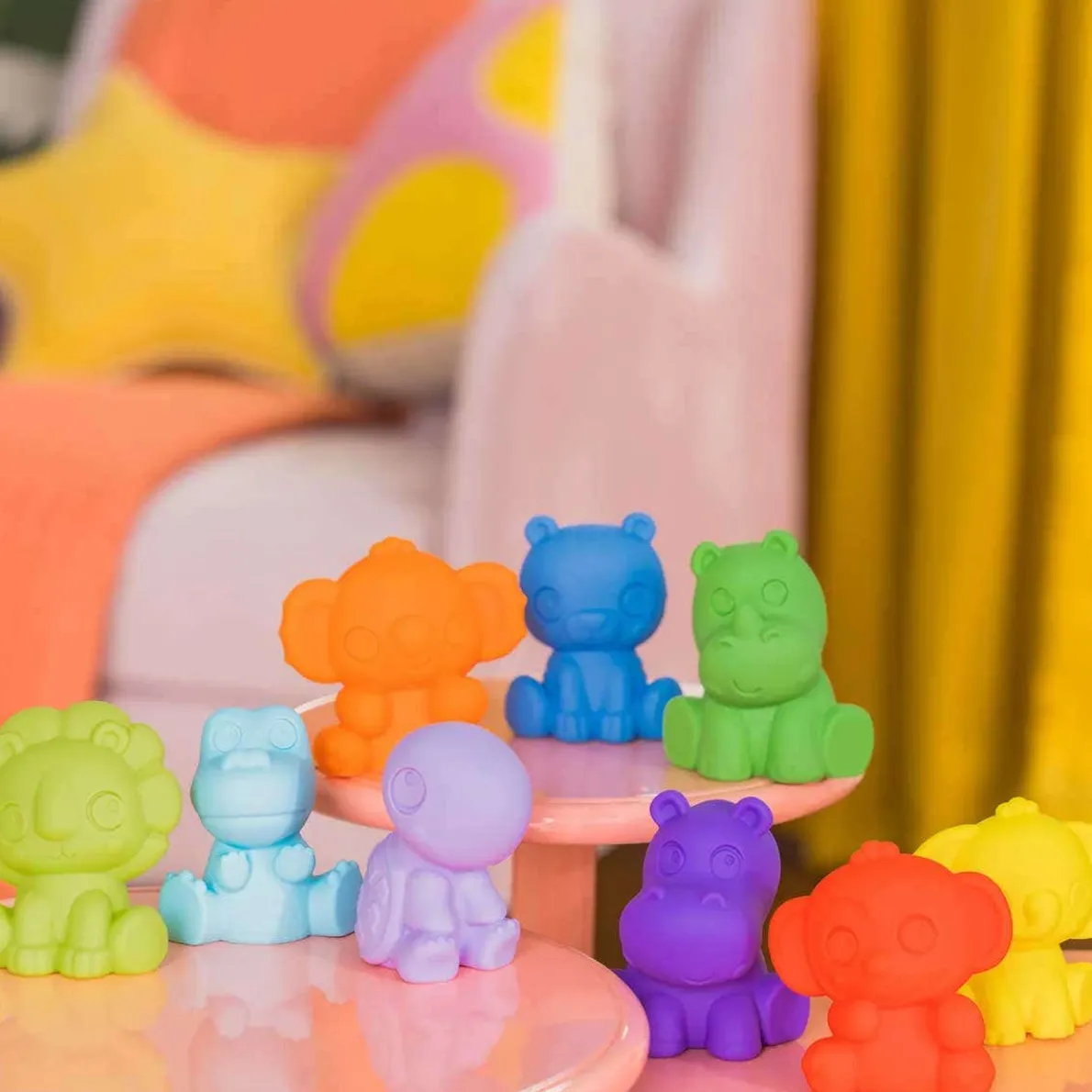 TropicAnimals 9 Take-Along Friends