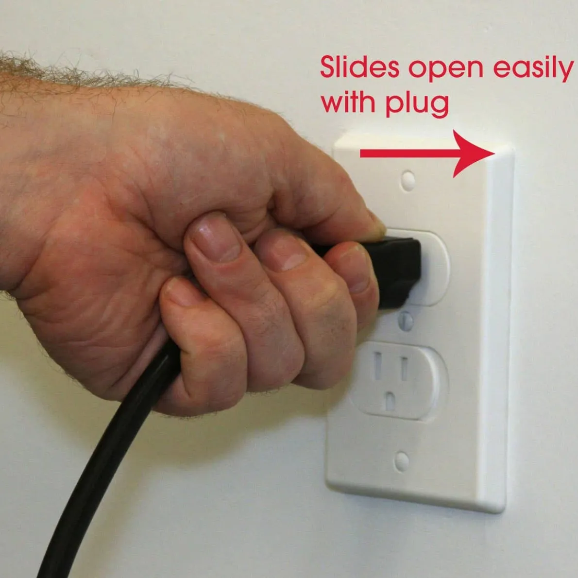 Universal Self-Closing Outlet Cover (3 Pack)